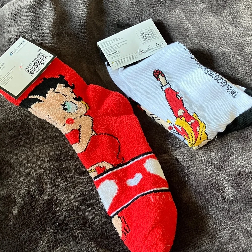 Betty Boop Red and White Crew Socks and Fuzzy Socks Set‎ Novelty Classic Retro